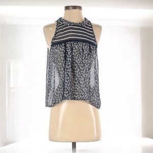 Abercrombie and Fitch Silhouette Blouse | SIZE XS